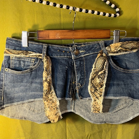 Upcycled Jean Denim Corset Belt